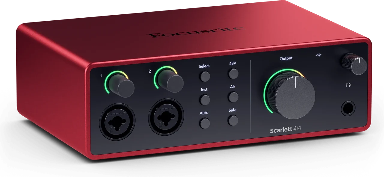 Focusrite Scarlett 4i4 4th Gen vista dall’alto e frontalmente
